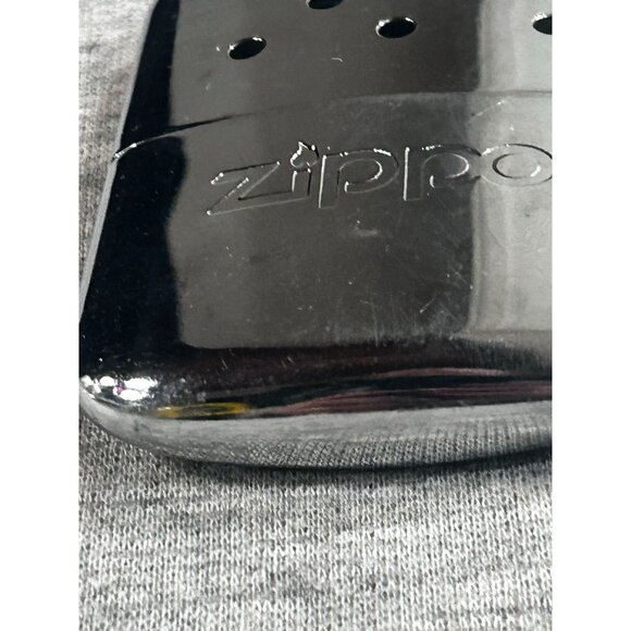 Zippo12 Hour Refillable Hand Warmer High Polish Chrome Silver - Picture 2 of 5